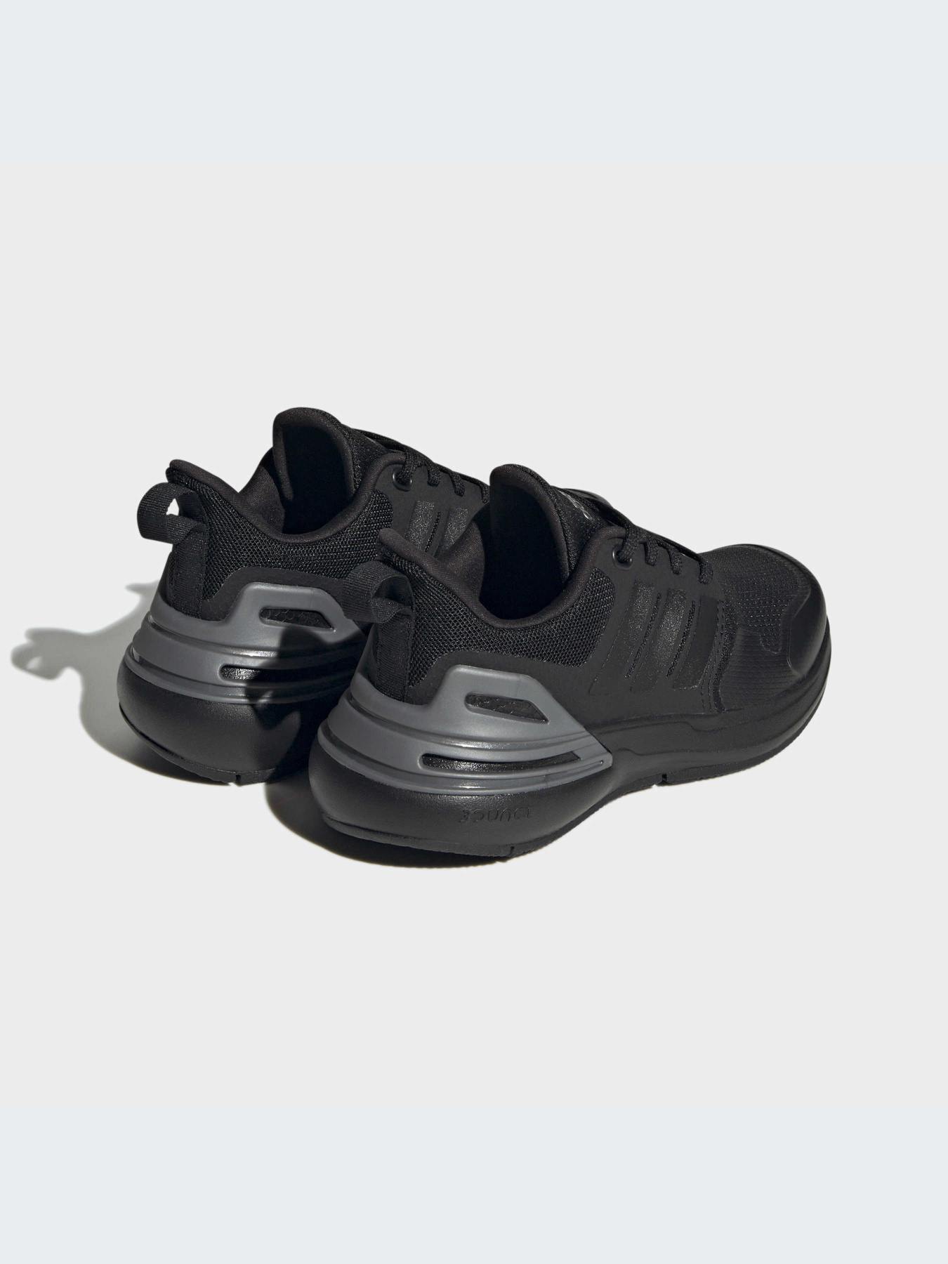 Кроссовки Adidas модель HP6125-KZ Фото
