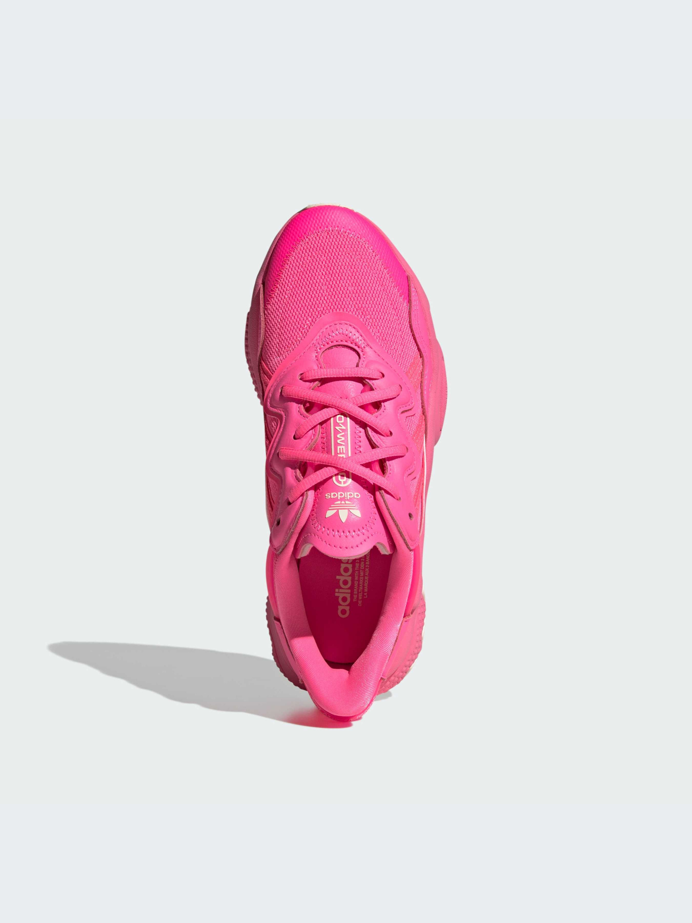Кроссовки Adidas Ozweego модель IE7354-KZ Фото