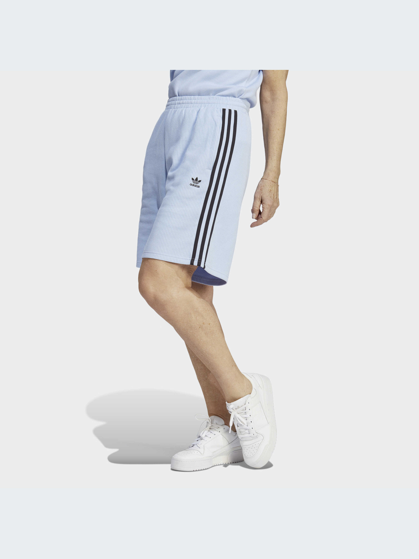 Шорты Adidas Adicolor модель IC5449-KZ Фото