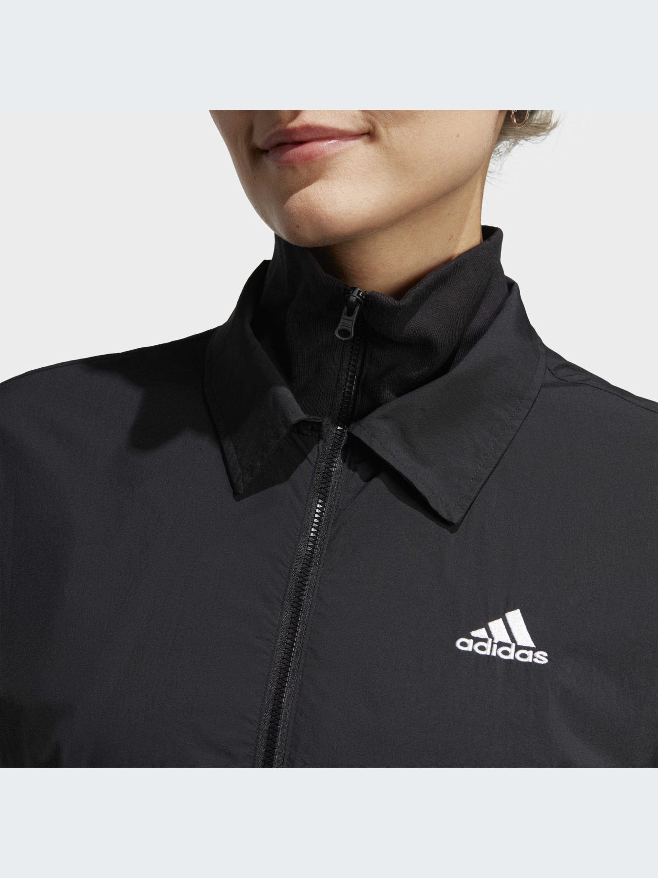 Худи и свитшоты Adidas модель IC3424-KZ Фото