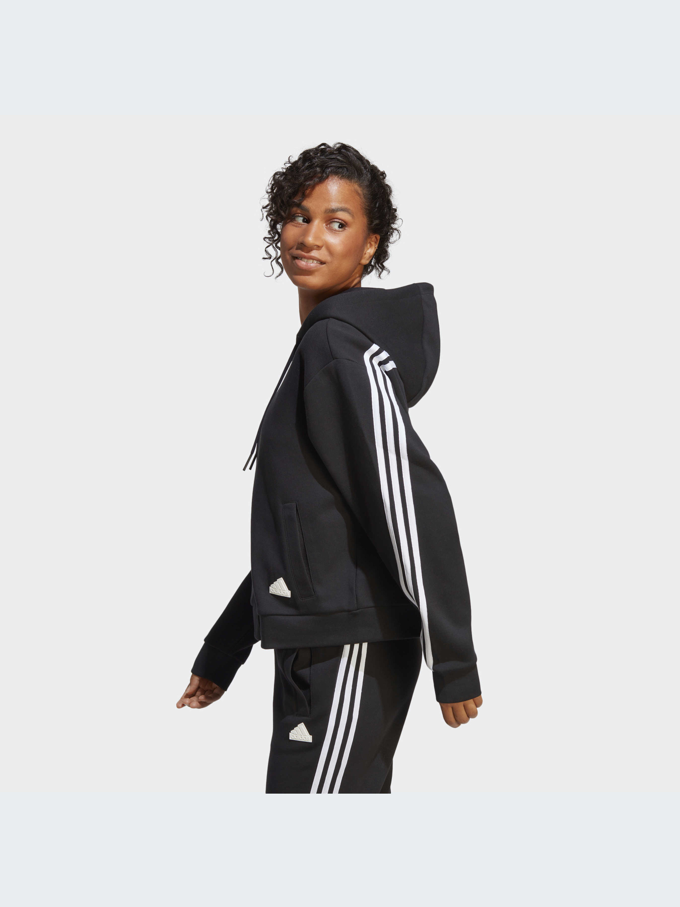 Худи и свитшоты Adidas Icons модель HT4715-KZ Фото