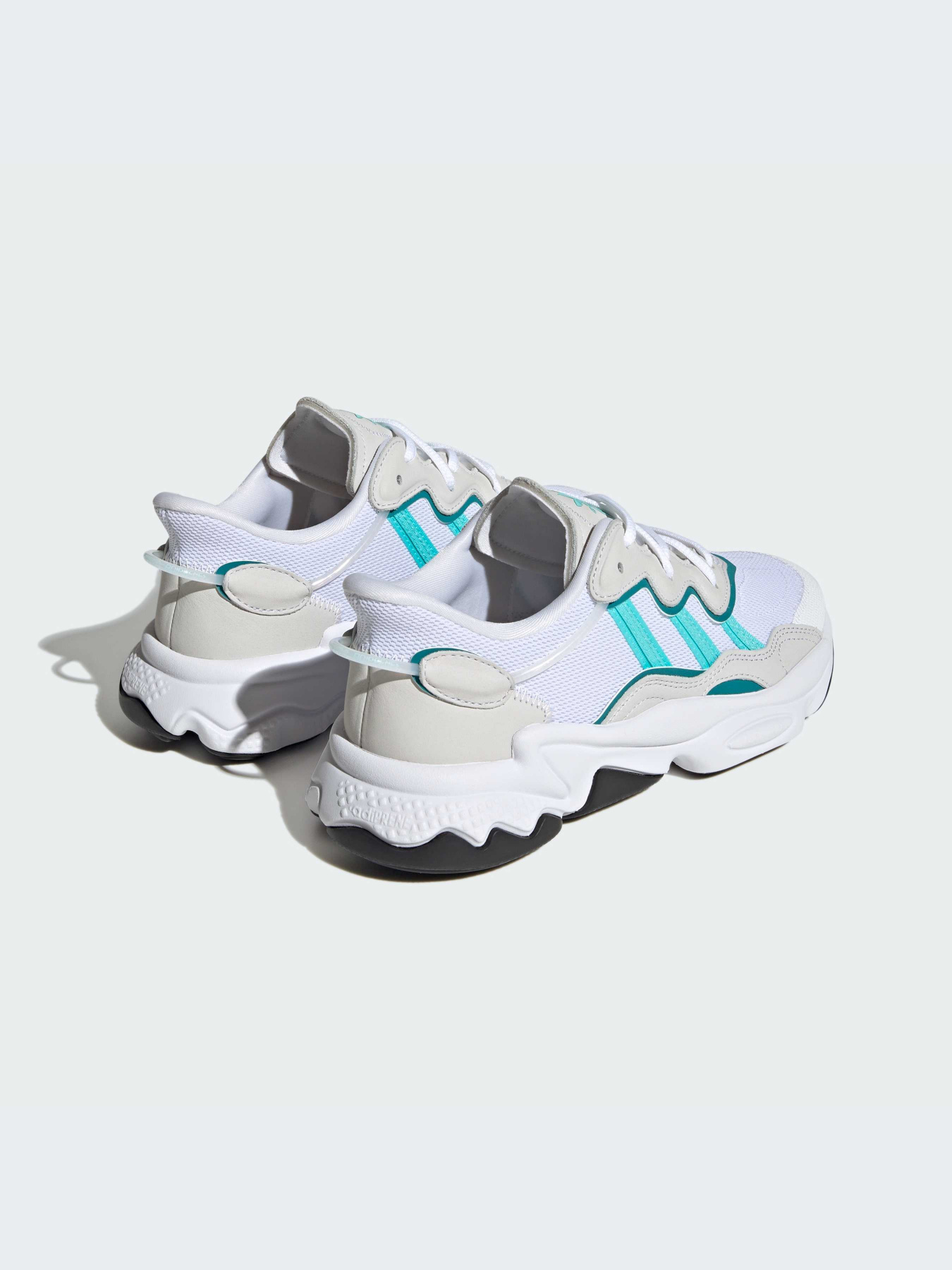 Кроссовки Adidas Ozweego модель IE7098-KZ Фото