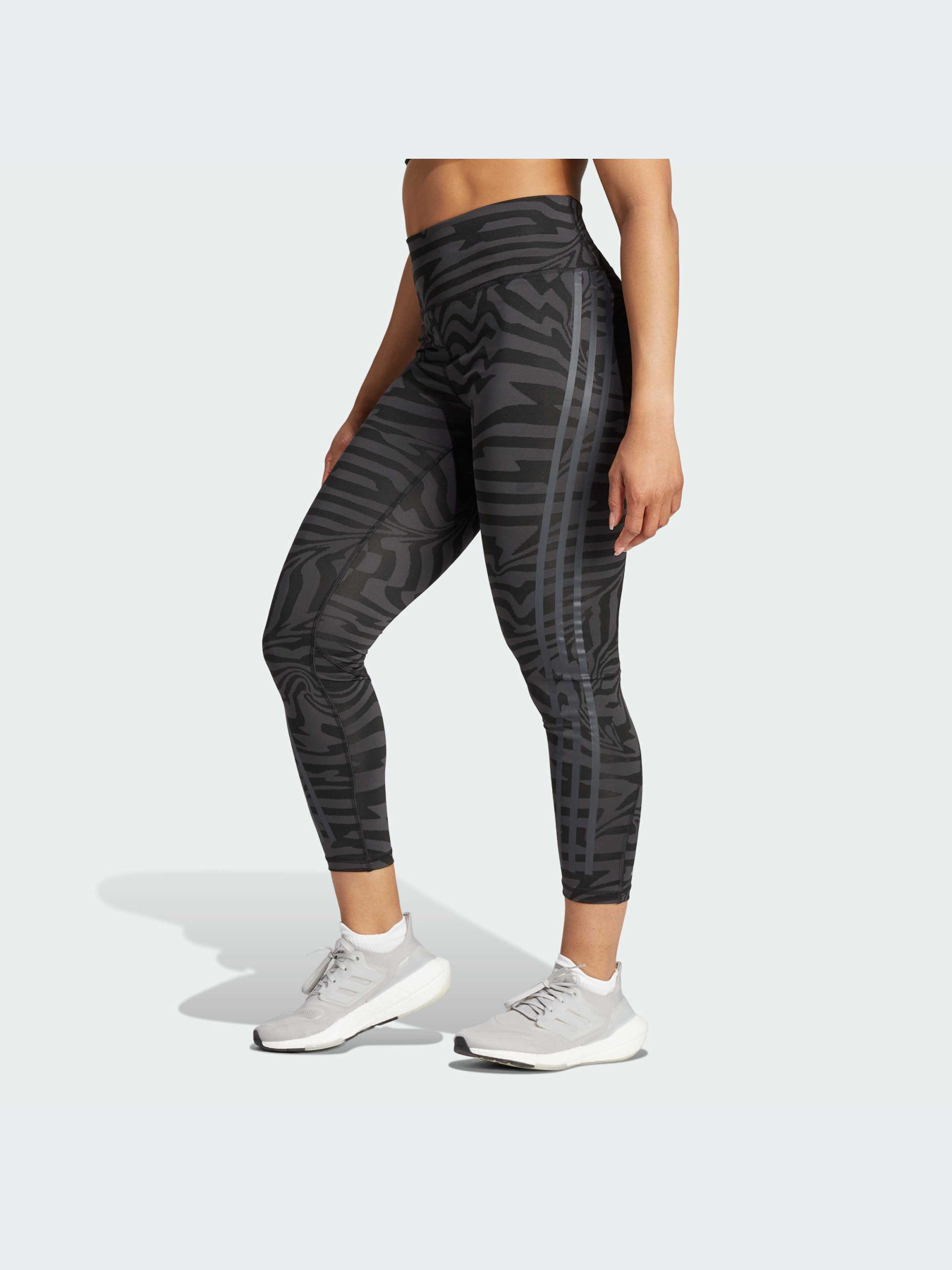 Брюки Adidas 3 Stripes модель IA7154-KZ Фото