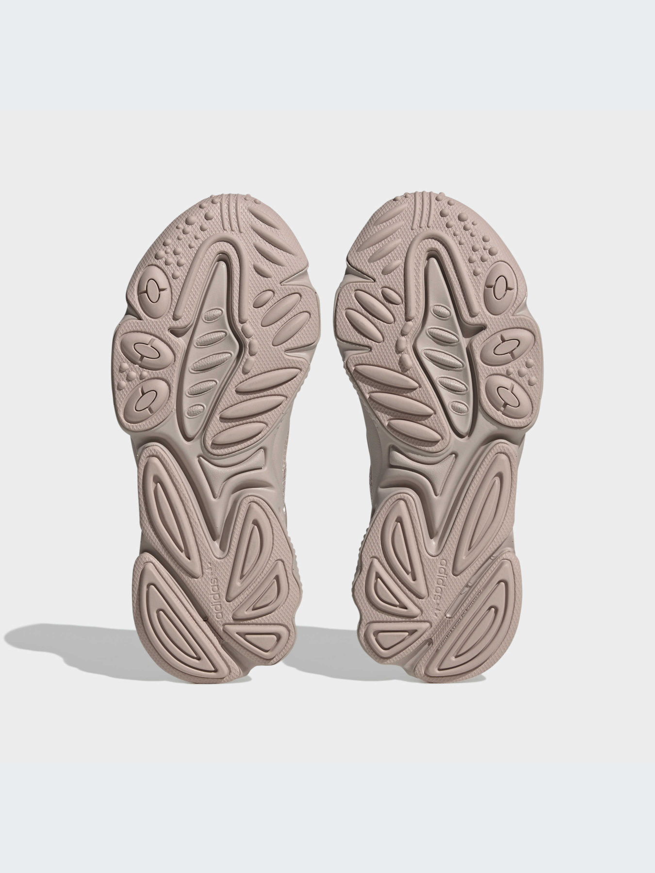 Кроссовки Adidas Ozweego модель HQ1621-KZ Фото