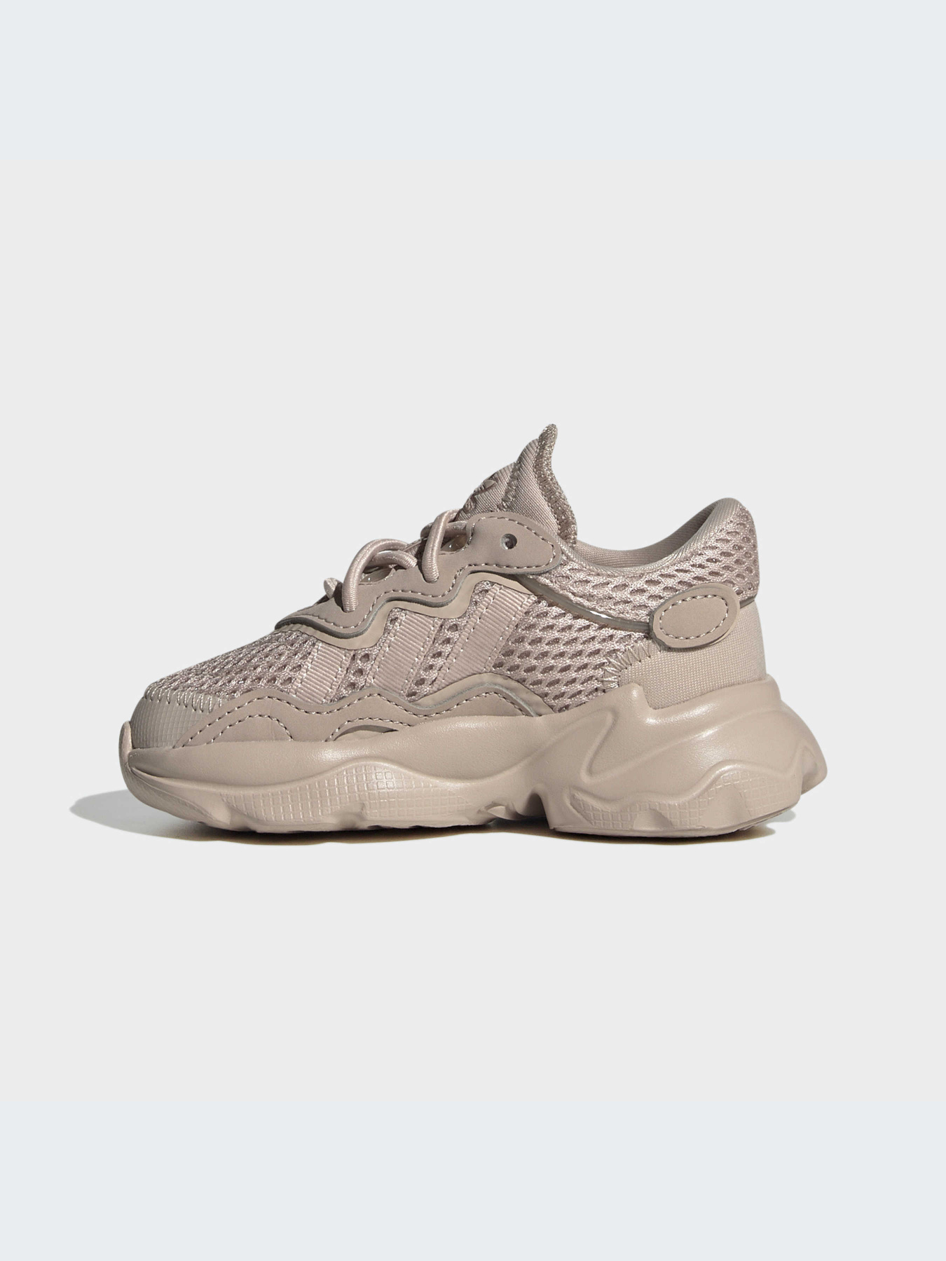 Кроссовки Adidas Ozweego модель HQ1623-KZ Фото