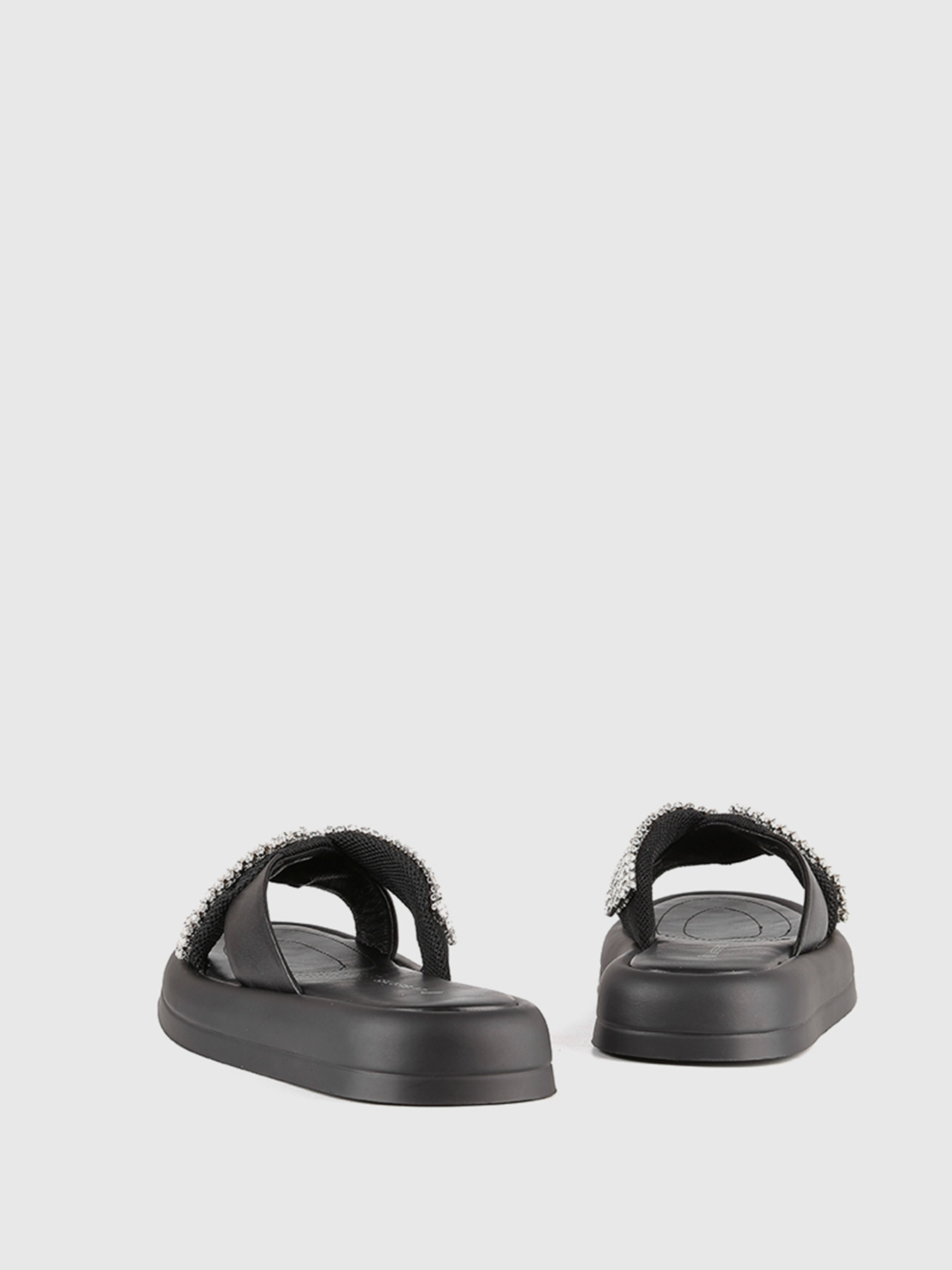 Шлепанцы LeBERDES модель 00000013020 Фото