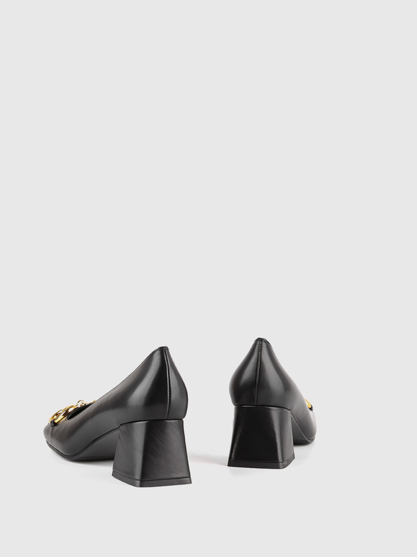 Туфли LeBERDES модель 00000013039 Фото