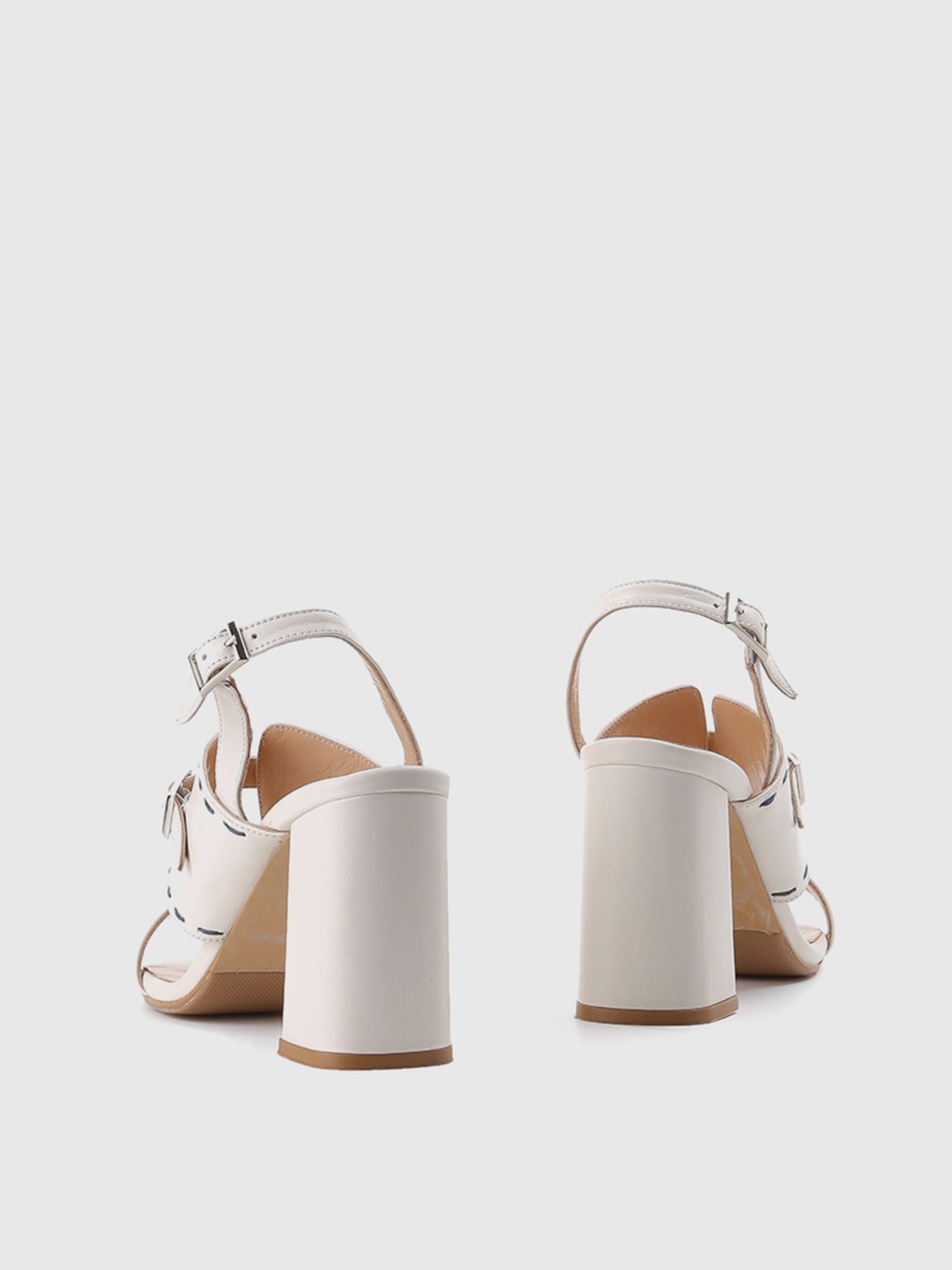 Босоножки LeBERDES модель 00000013053 Фото