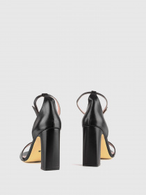 Босоніжки LeBERDES модель 00000013055 Фото