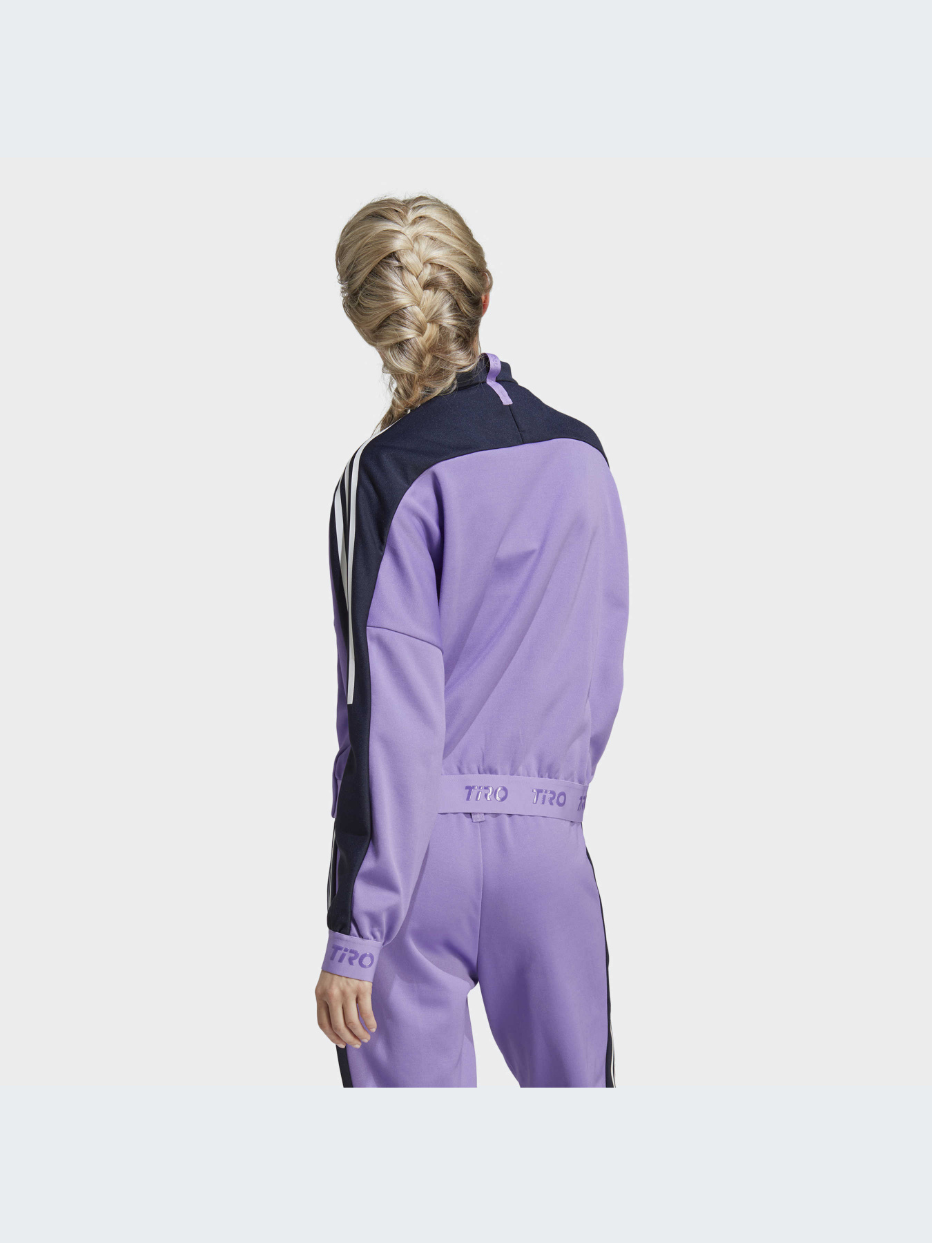 Худи и свитшоты Adidas модель HY3845-KZ Фото