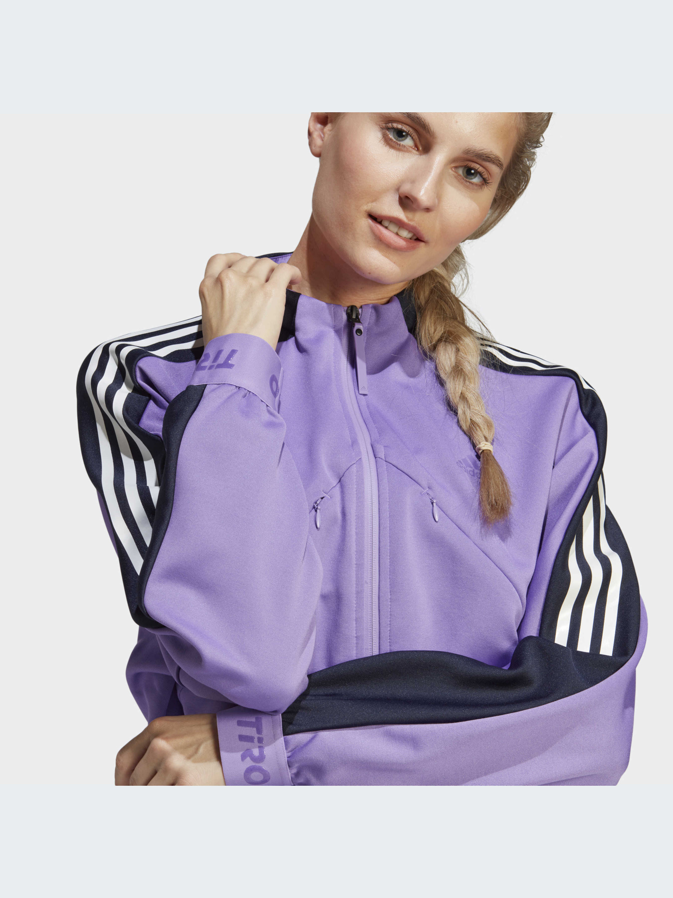 Худи и свитшоты Adidas модель HY3845-KZ Фото