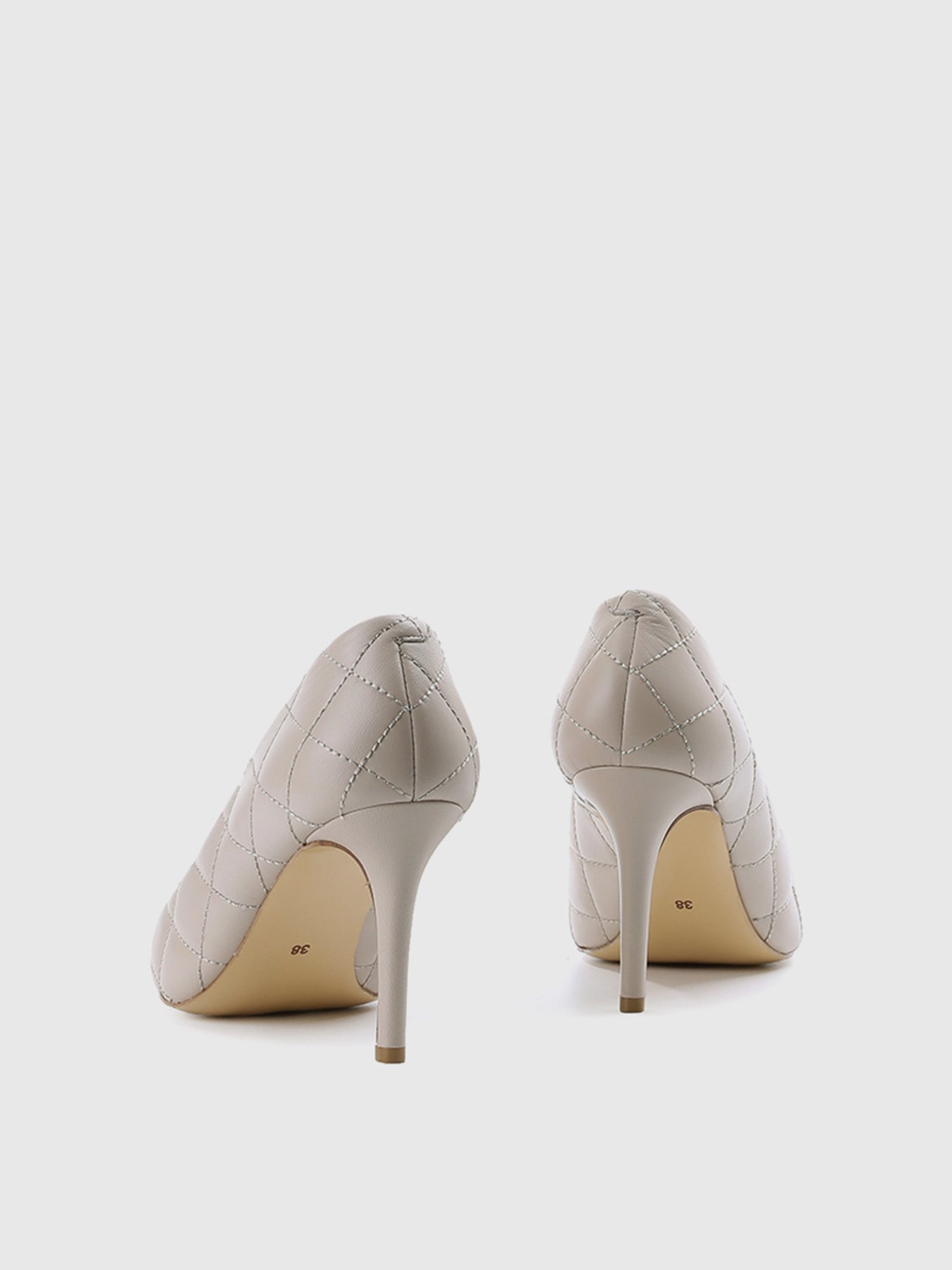 Туфли на каблуках LeBERDES модель 00000013072 Фото