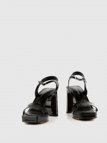 Босоніжки LeBERDES модель 00000013074 Фото