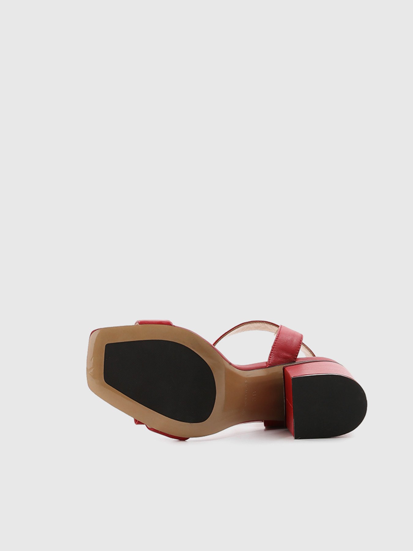 Босоножки LeBERDES модель 00000013077 Фото