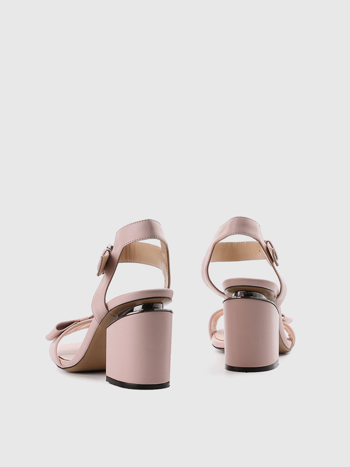 Босоножки LeBERDES модель 00000013078 Фото