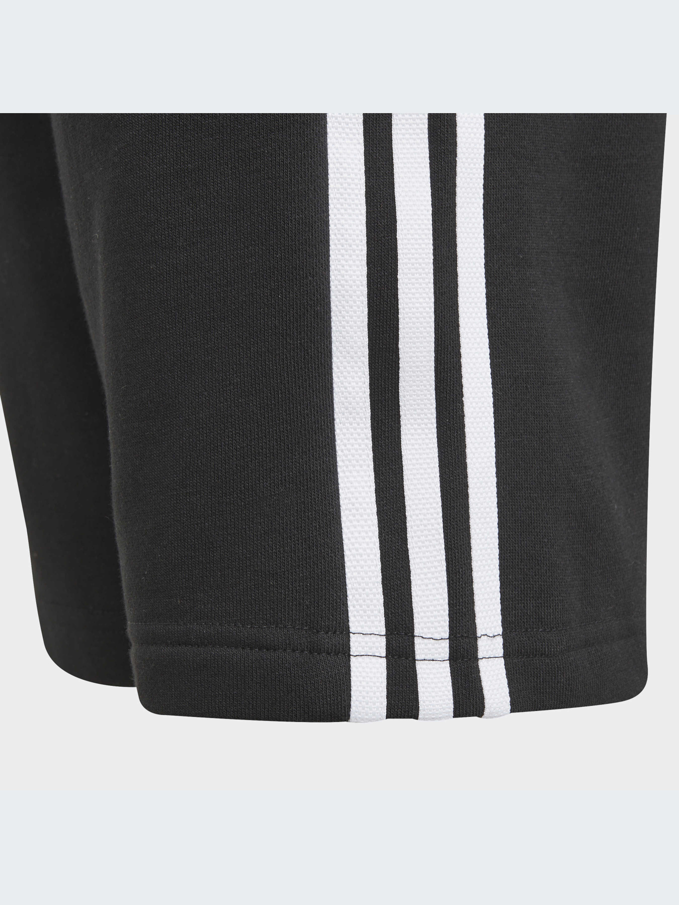 Шорты Adidas Adicolor модель H32342-KZ Фото