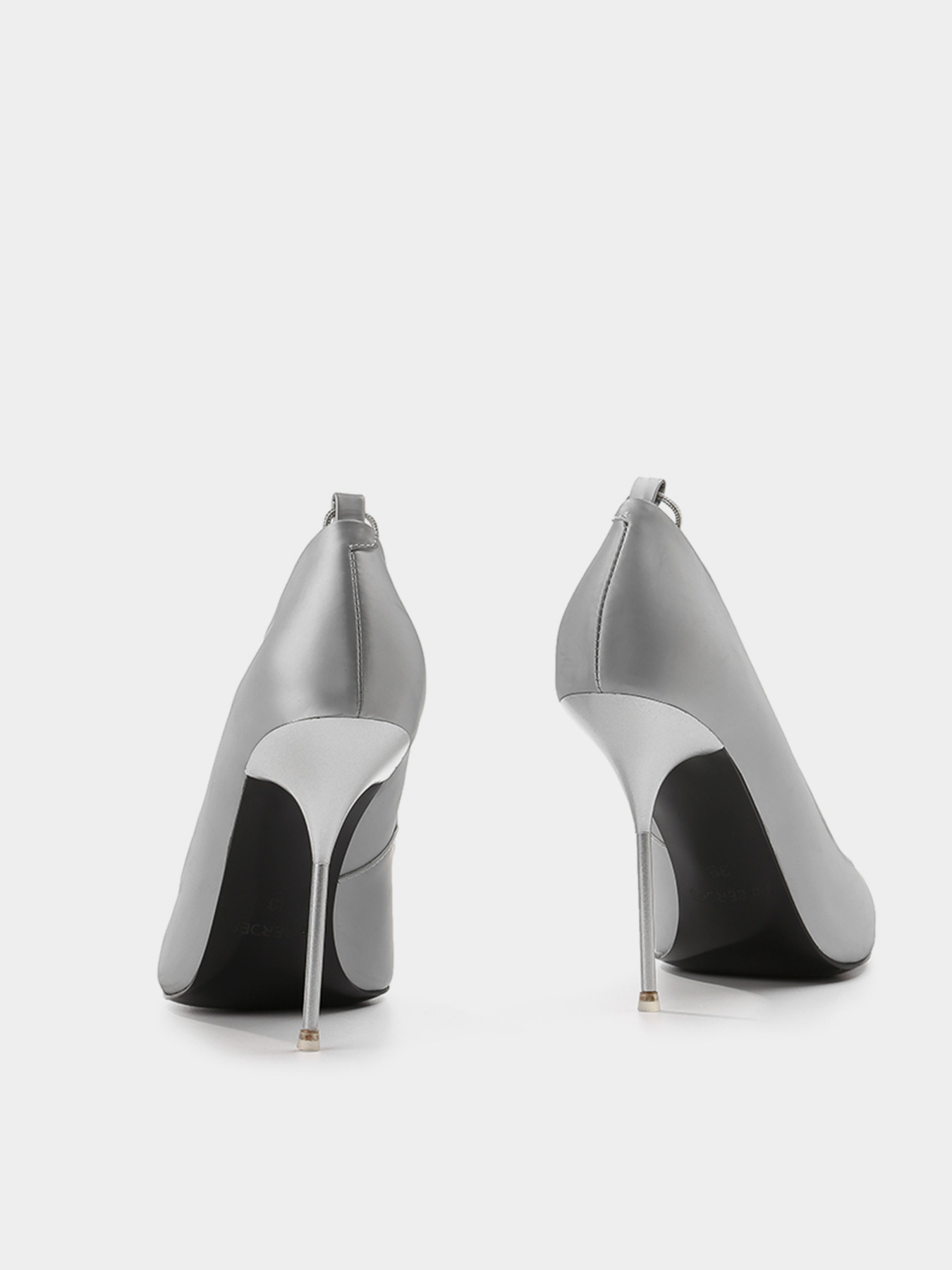 Туфлі на підборах LeBERDES модель 00000013100 Фото