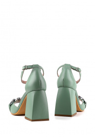 Босоніжки LeBERDES модель 00000013111 Фото