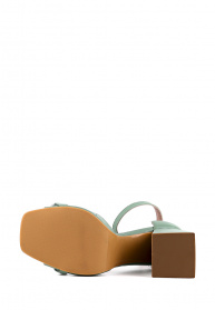 Босоніжки LeBERDES модель 00000013111 Фото