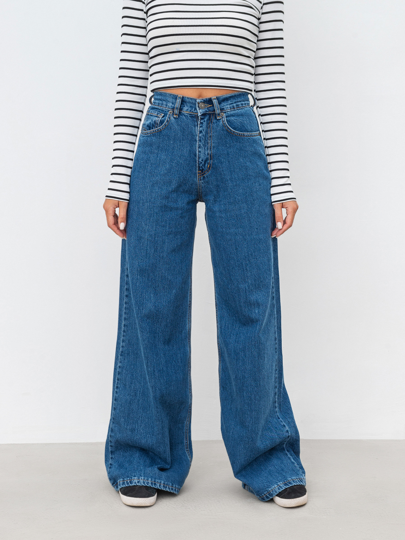 Широкі джинси Romashka Арлінгтон модель 205037405101 Широкі джинси Romashka Арлінгтон модель 205037405101 Фото