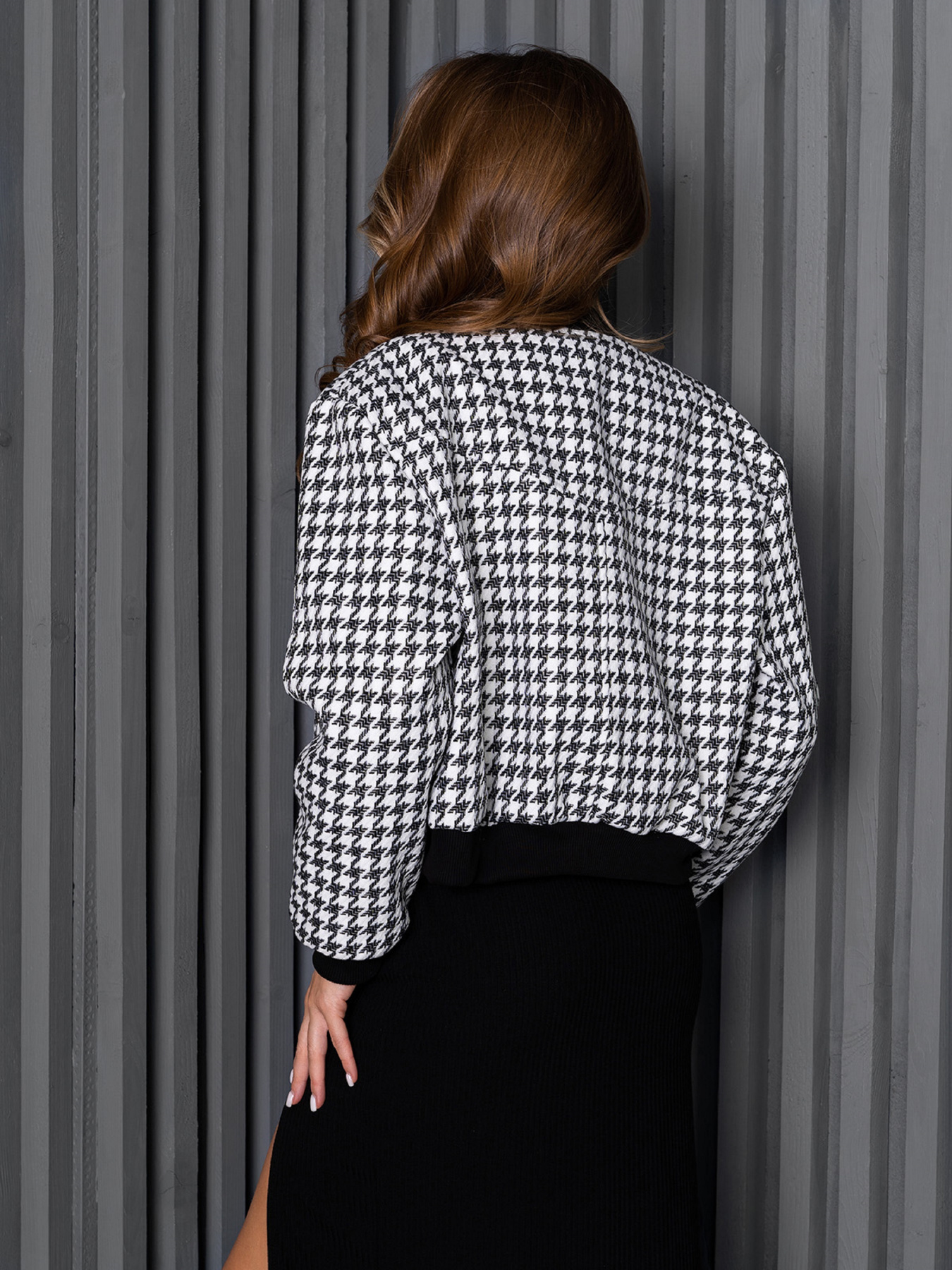 Бомбер ISSA Plus модель 14260_черный_белый Фото