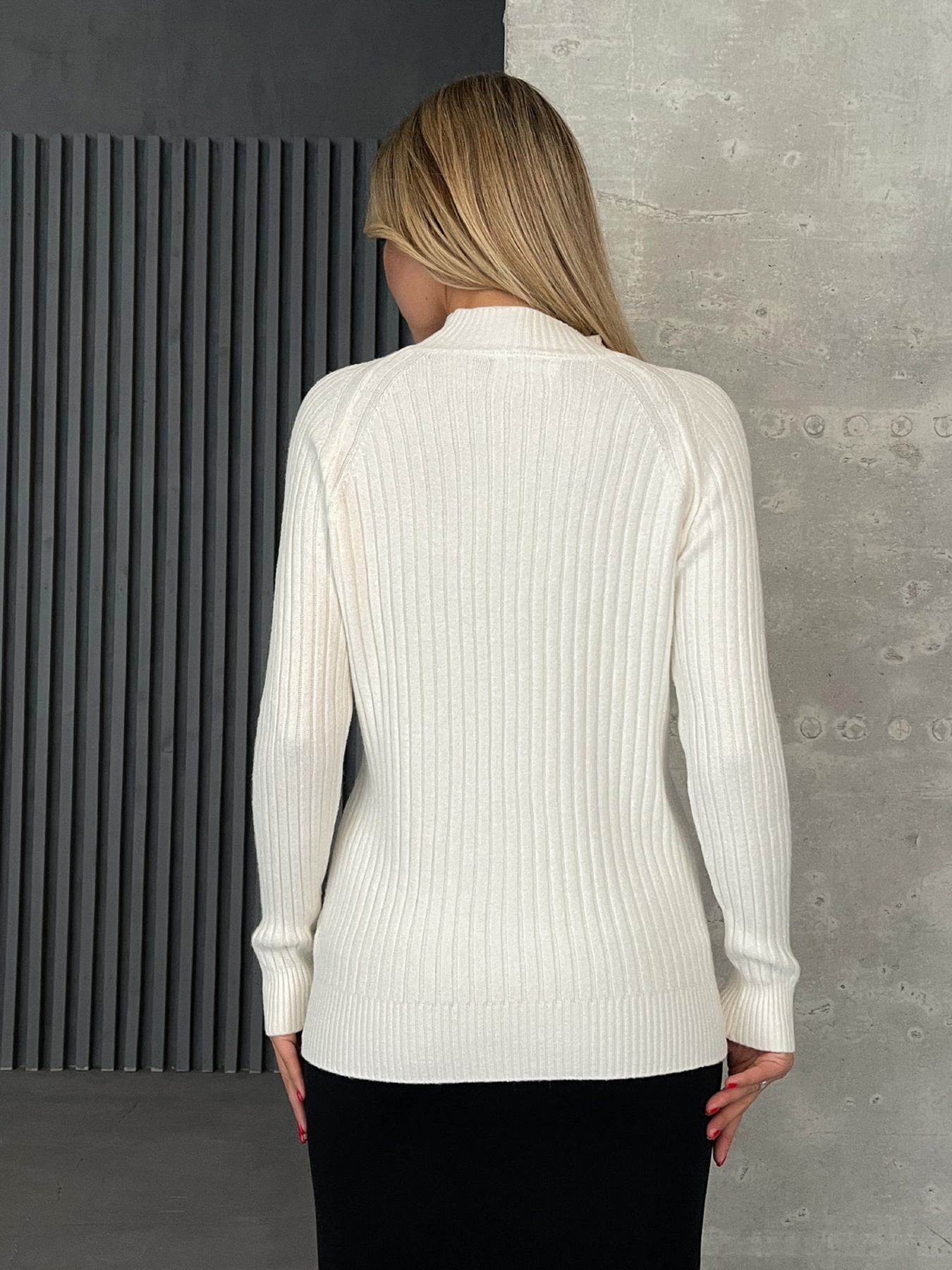 Джемпер ISSA Plus модель WN20-576_молочный Фото