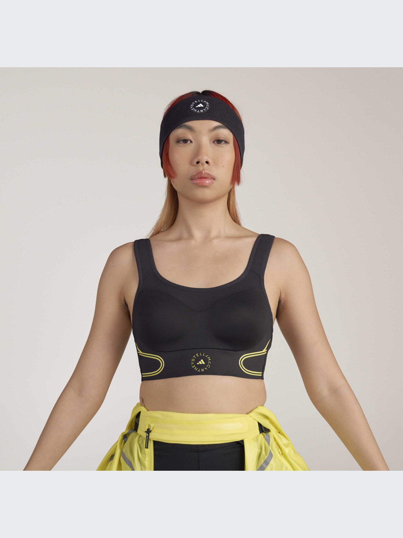 Спортивный топ Adidas модель HG6856 Фото