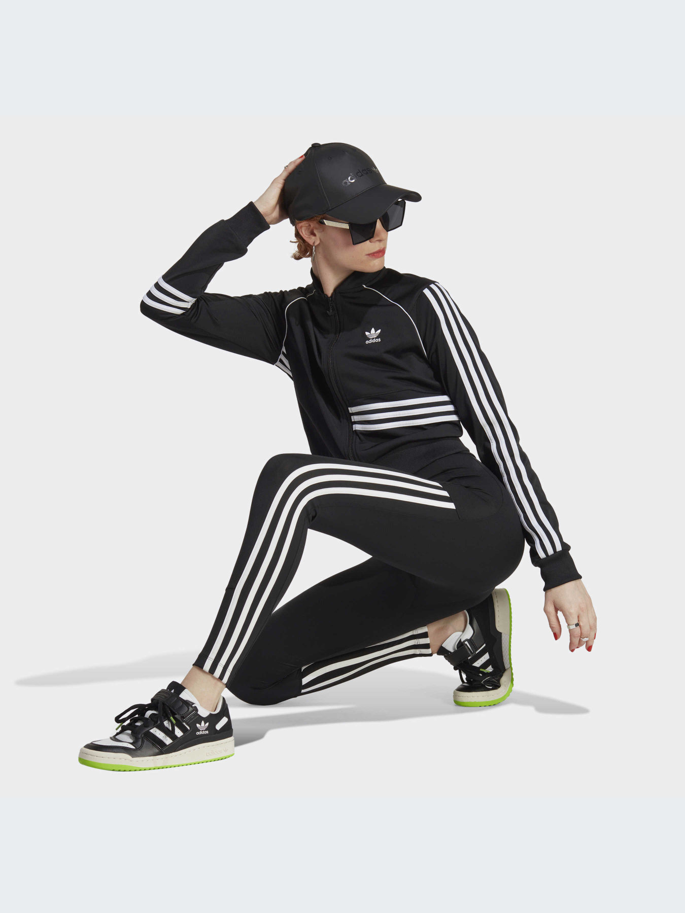 Леггинсы Adidas Adicolor модель IC2383 Фото