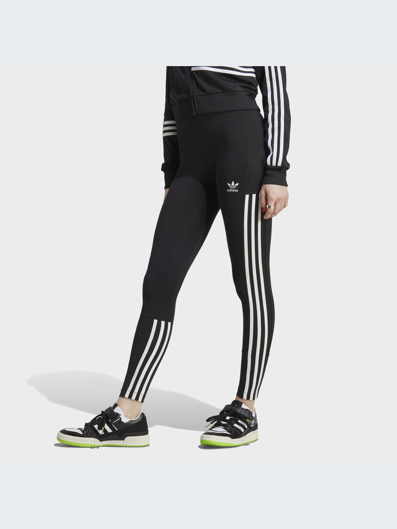 Легінси Adidas Adicolor модель IC2383 Фото