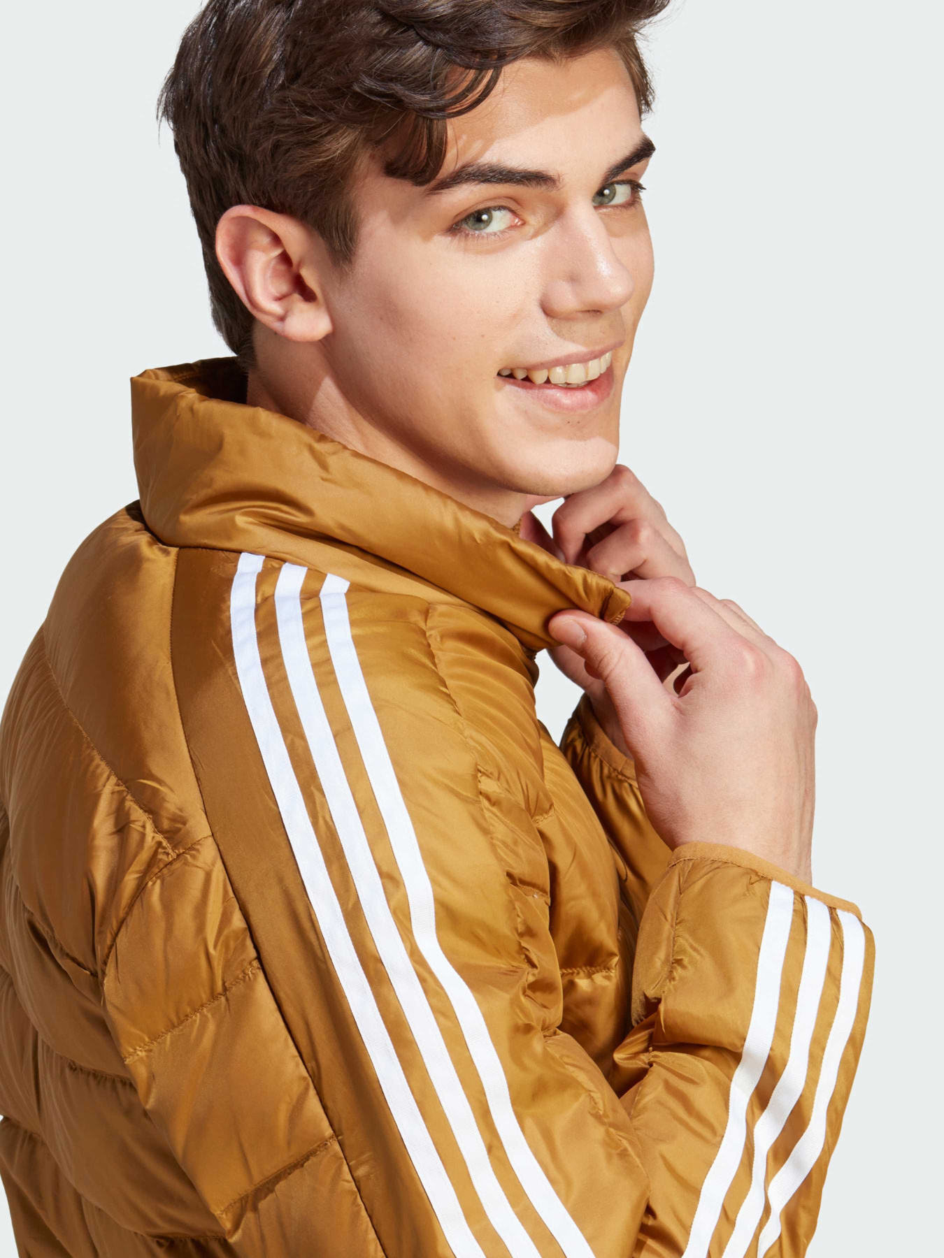 Пуховик Adidas модель IK3208 Фото