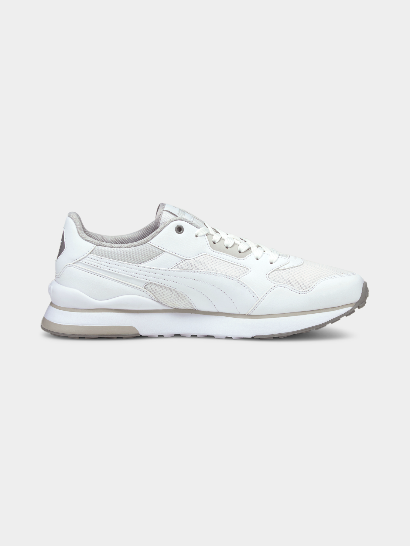 Кросівки повсякденні PUMA R78 Futr модель 374895 Фото