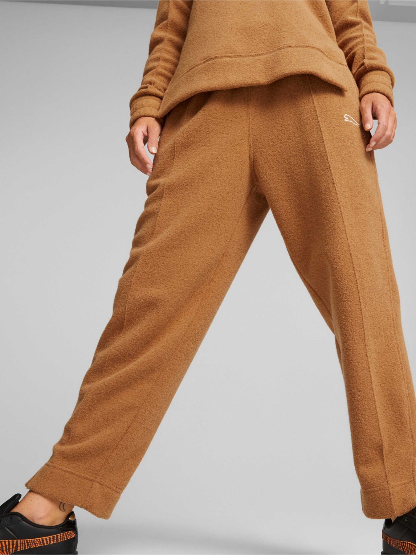 Спортивні штани PUMA Her Winterized Pants модель 849839 Фото