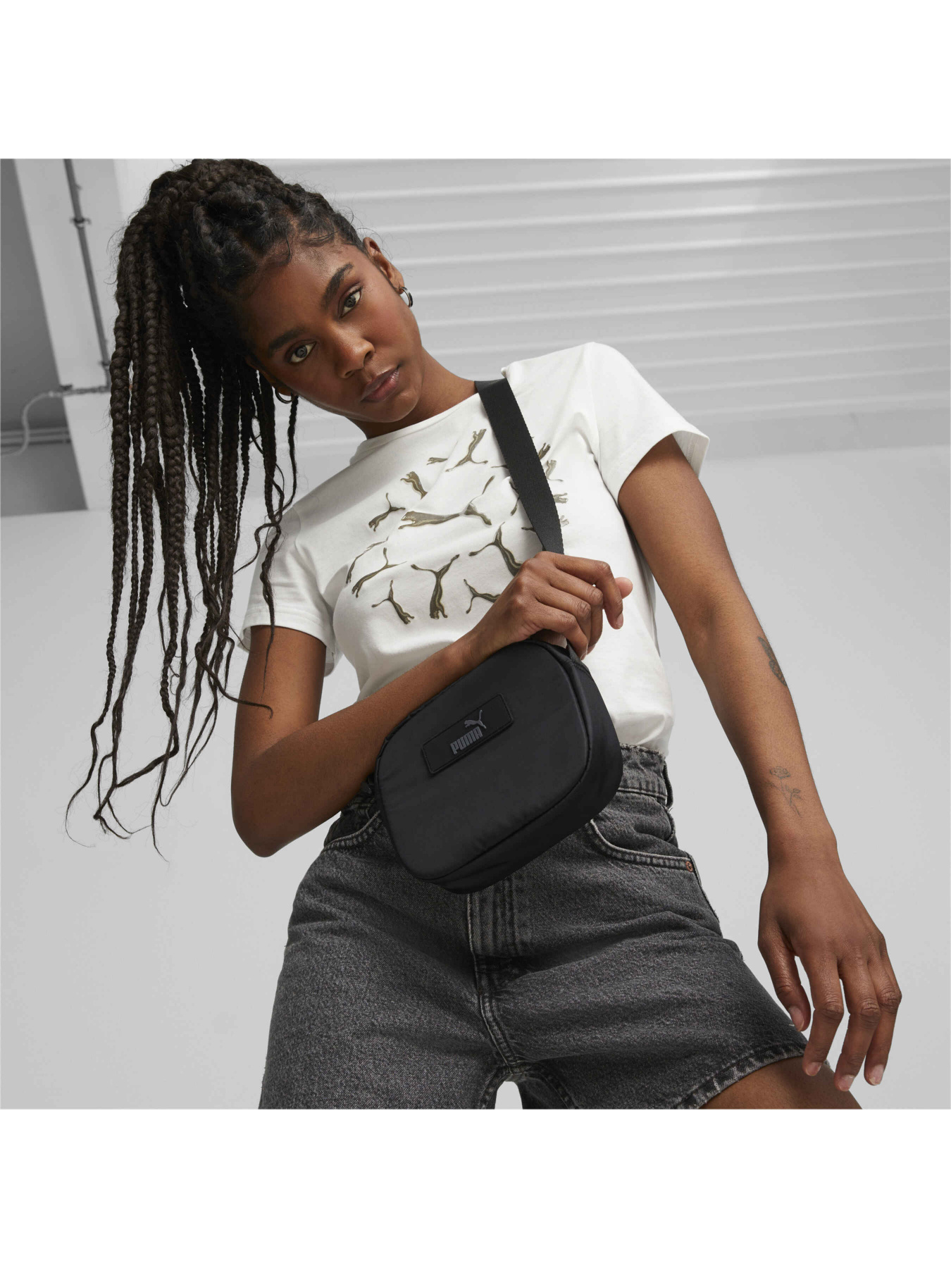 Сумки PUMA Core Pop Cross Body Bag модель 079856 Фото