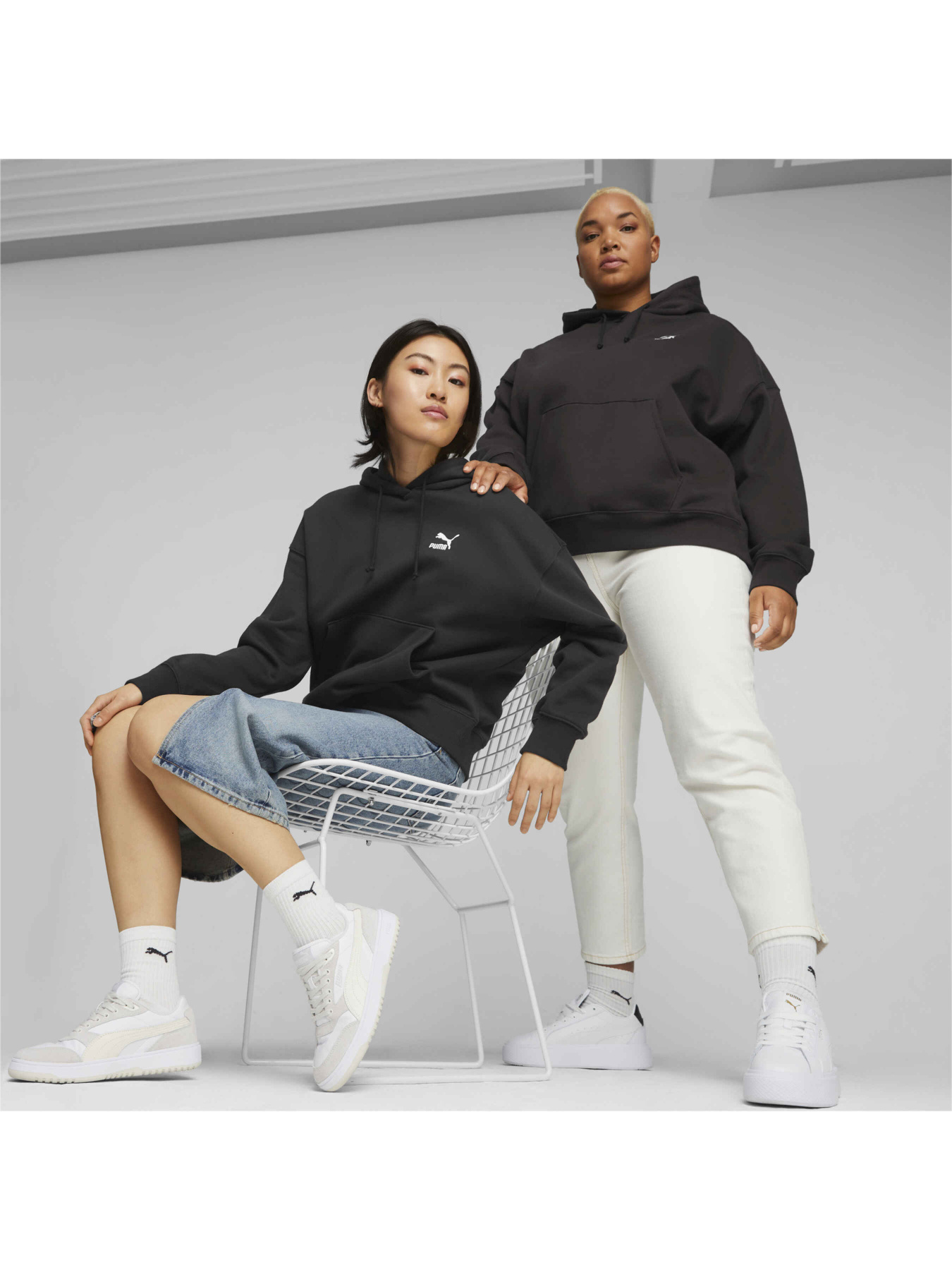 Худи PUMA Classics Oversized Hoodie модель 621407 Фото