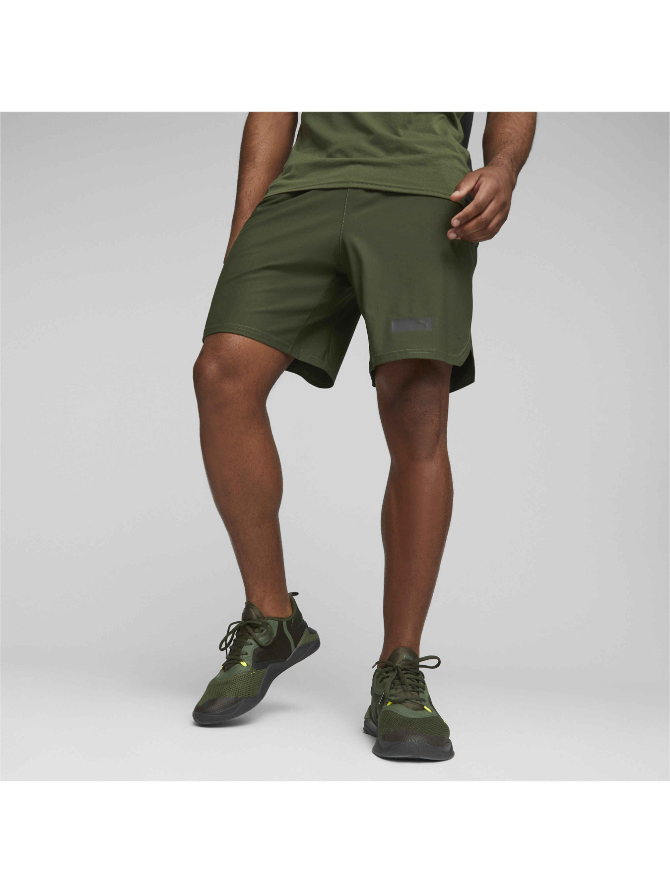 Спортивні шорти PUMA Fuse Stretch 7" Short модель 523792 Фото