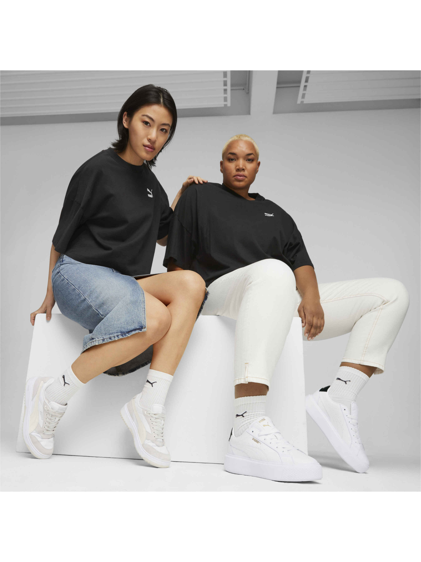 Футболка PUMA Classics Oversized Tee модель 621381 Фото