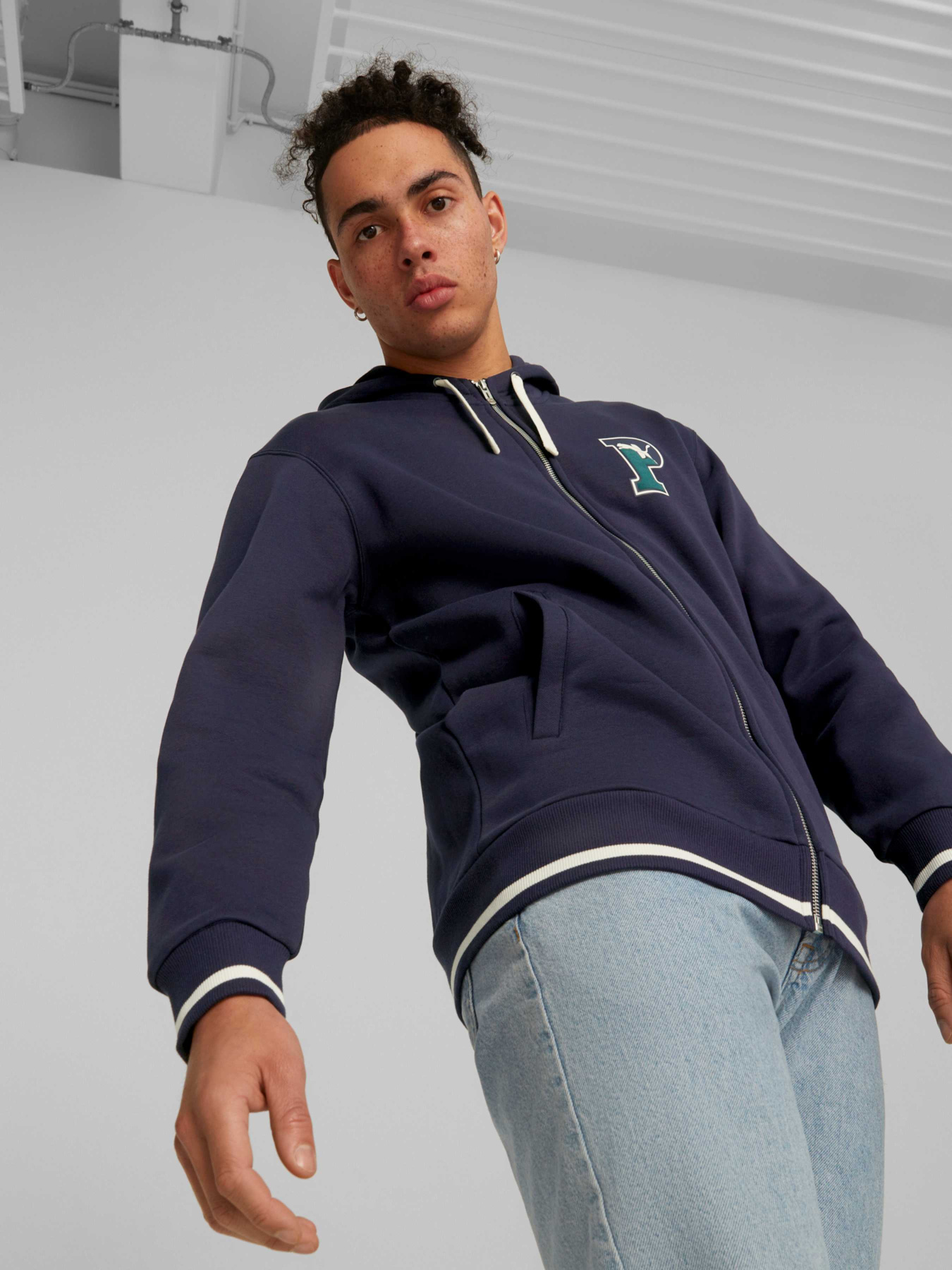 Спортивна кофта PUMA Squad Fz Hoodie модель 676789 Фото