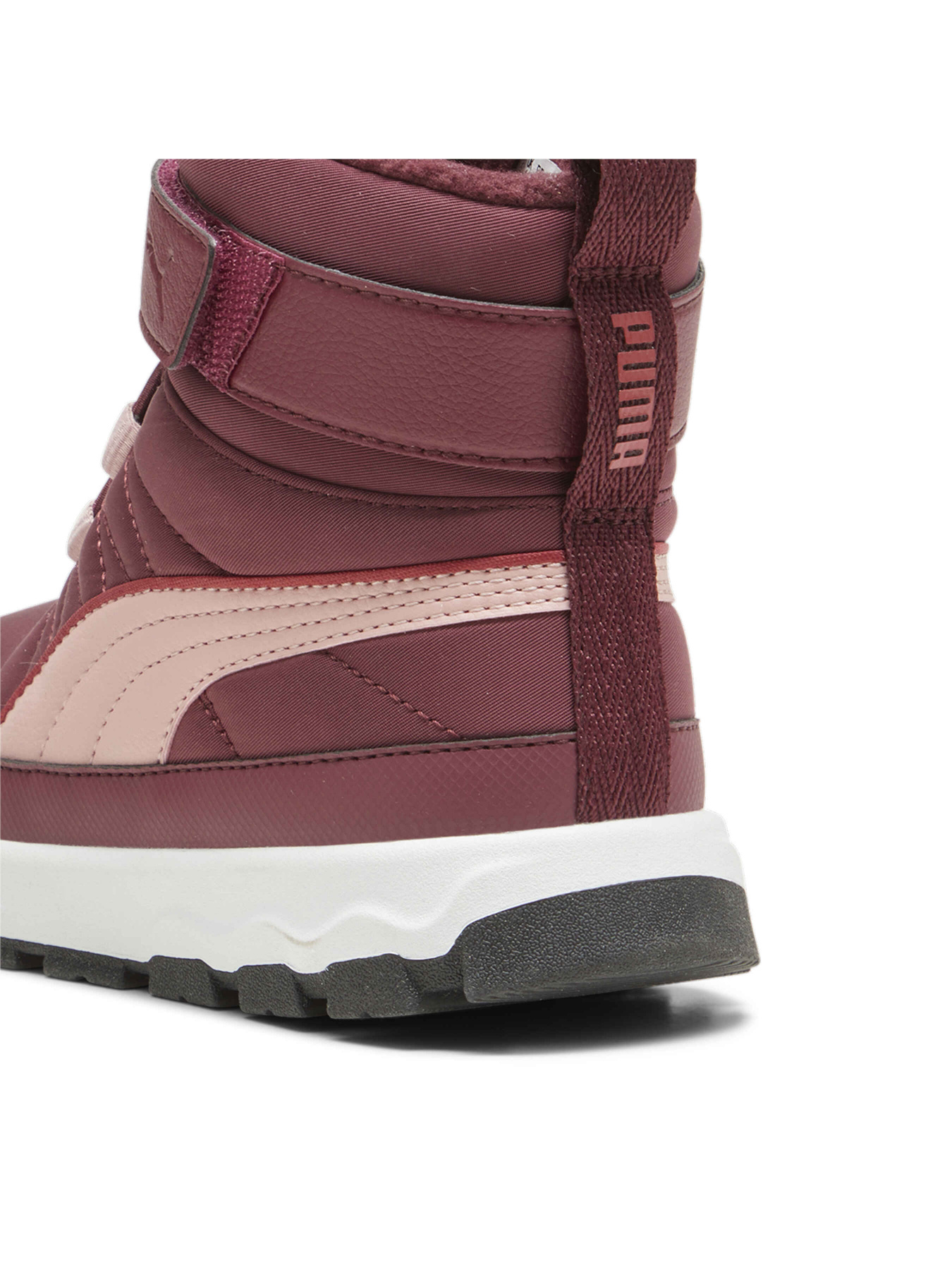 Сапоги дутики PUMA Evolve Boot Ac+ Ps модель 392645 Фото