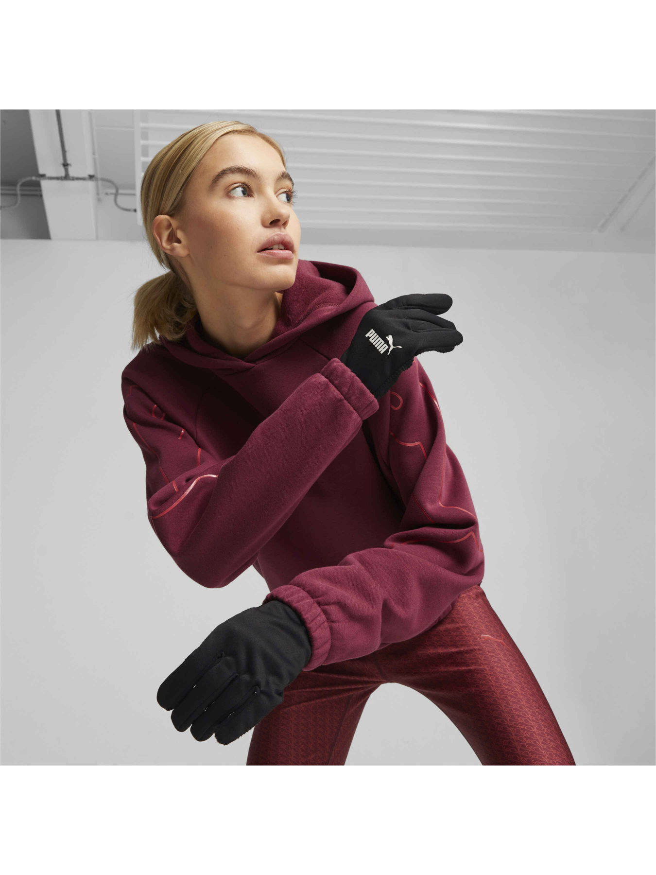 Рукавички PUMA Ess Fleece Gloves модель 024878 Фото