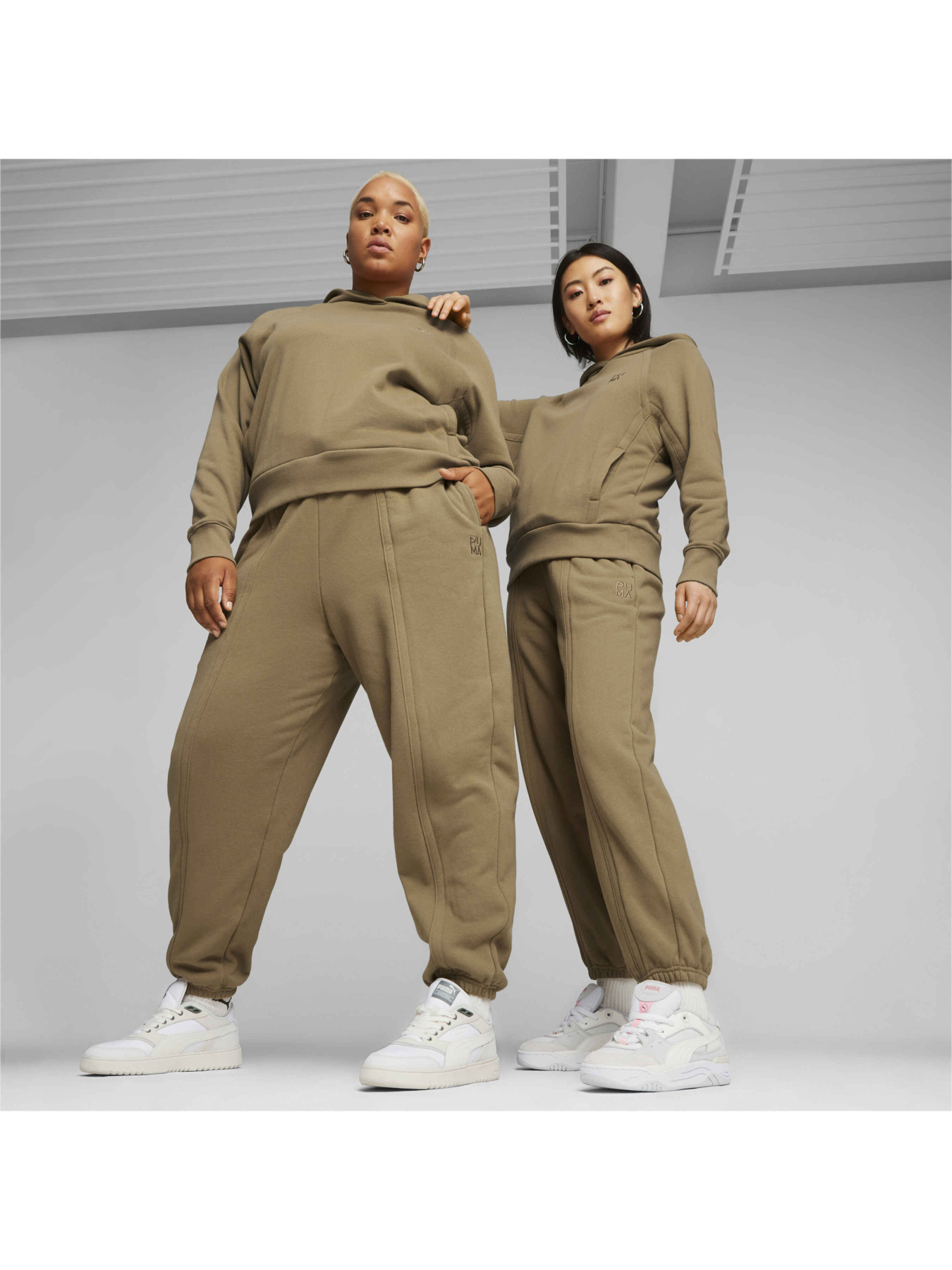 Штаны спортивные PUMA Infuse Sweatpants модель 621445 Фото