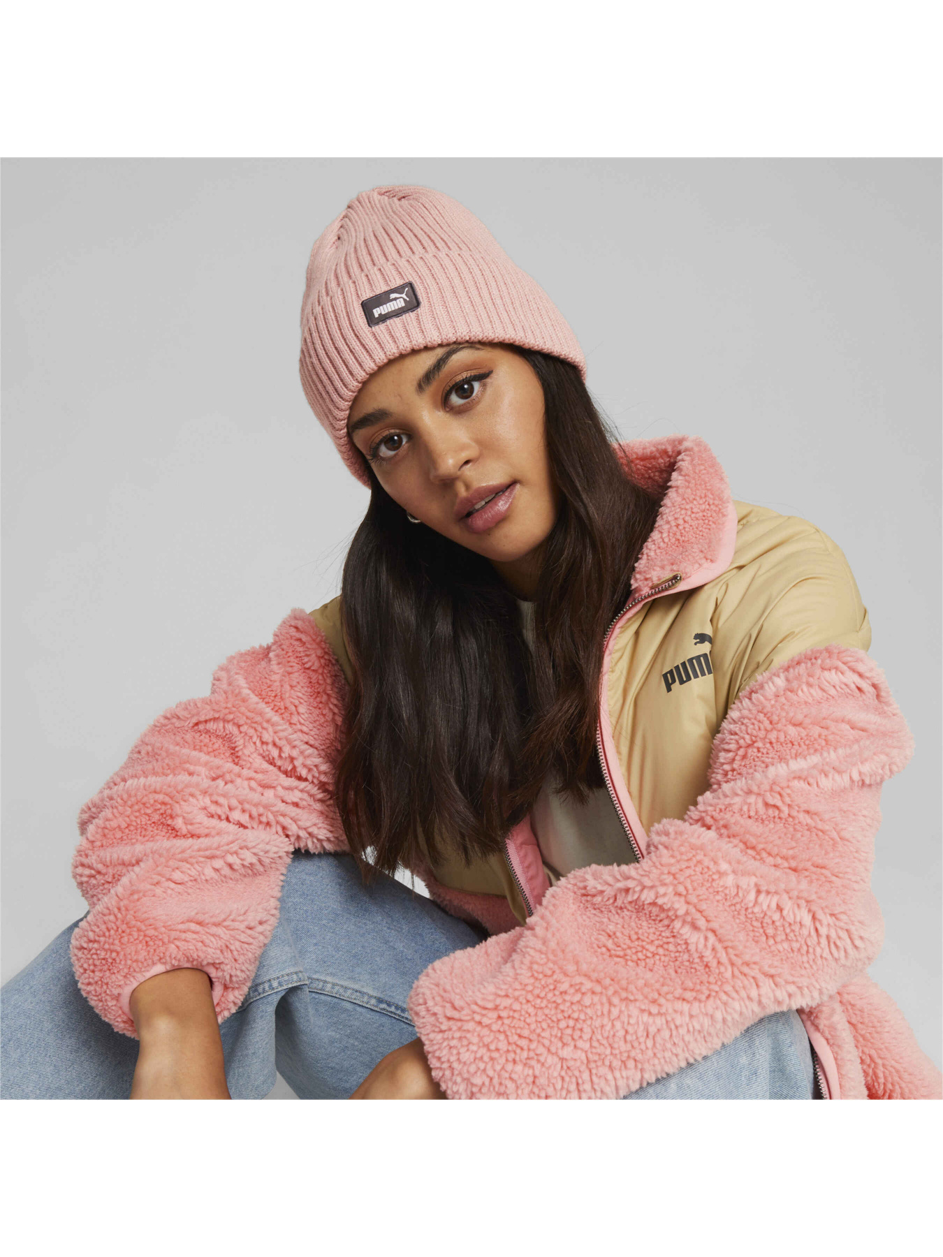 Шапка PUMA Classic Cuff Beanie модель 024826 Фото