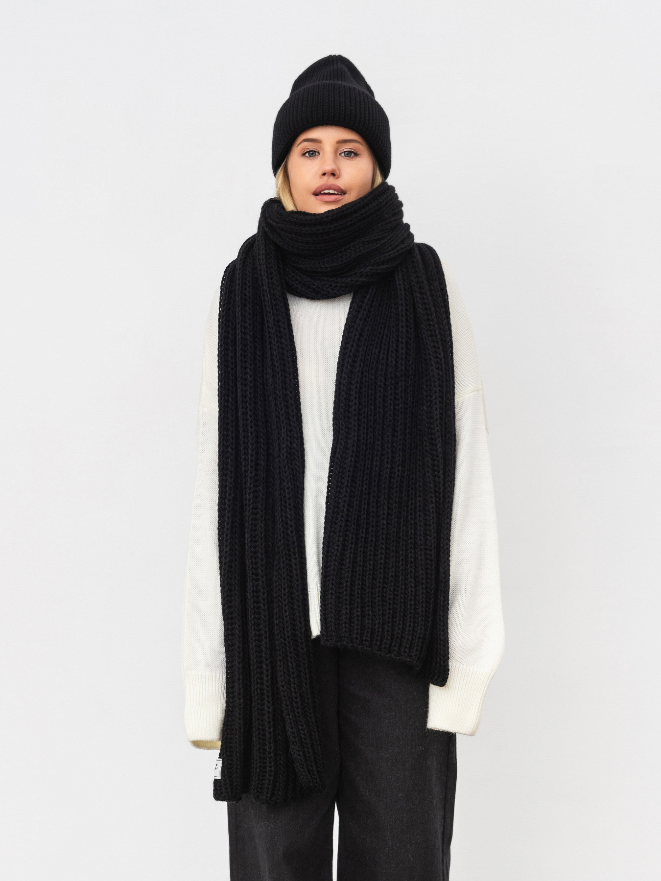 Шарфи та хустки Romashka Вентура модель 310012103101 Фото