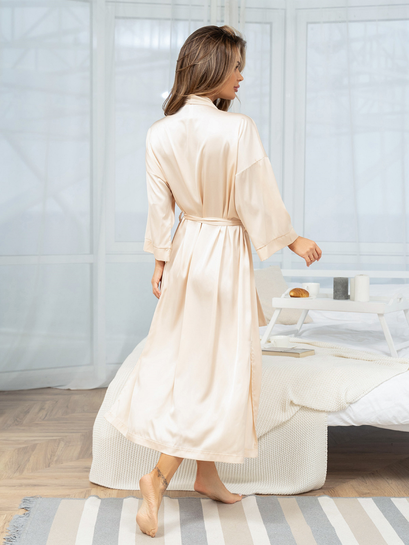 Халат ISSA Plus модель 14354_бежевый Фото