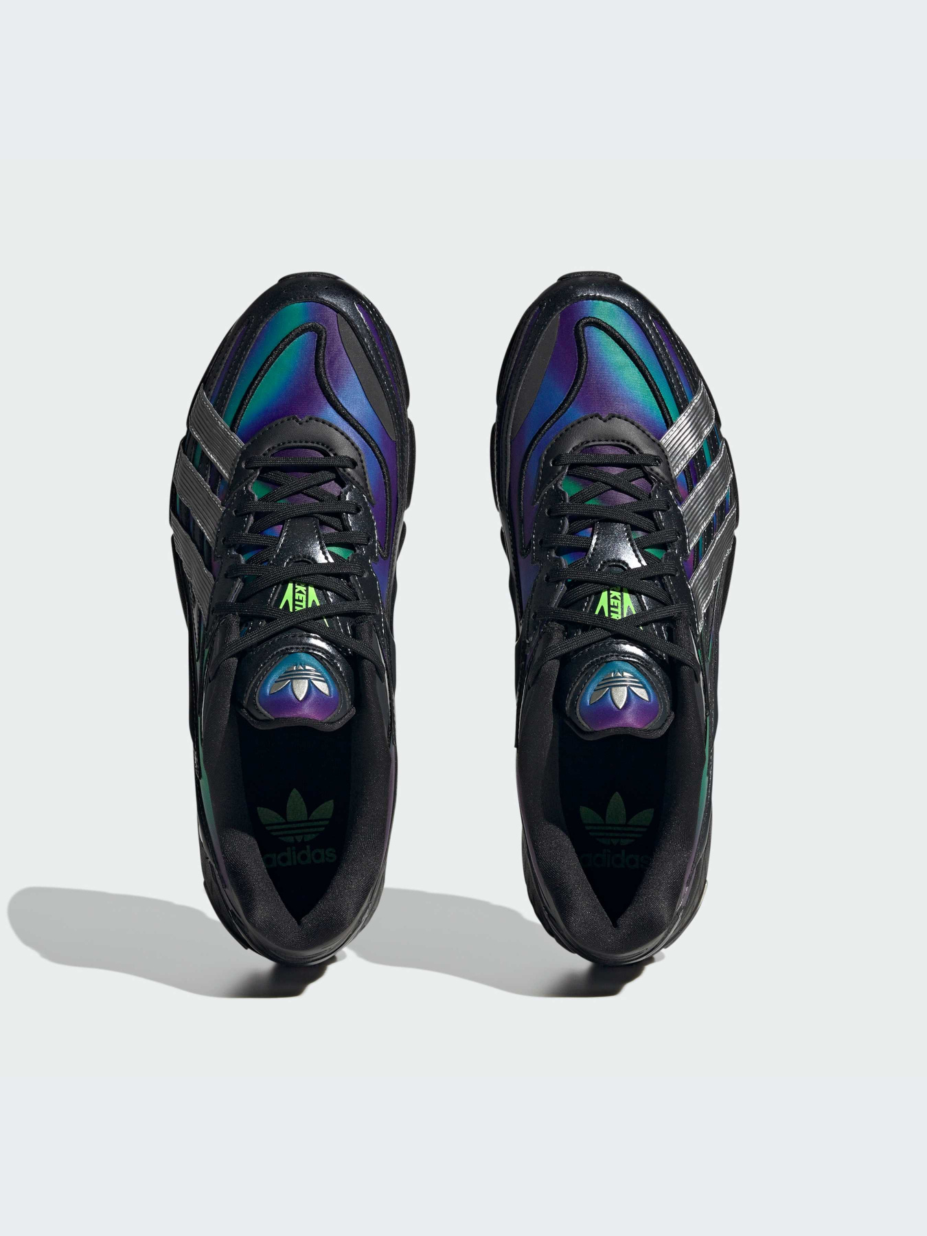 Кроссовки повседневные Adidas модель IE4216 Фото