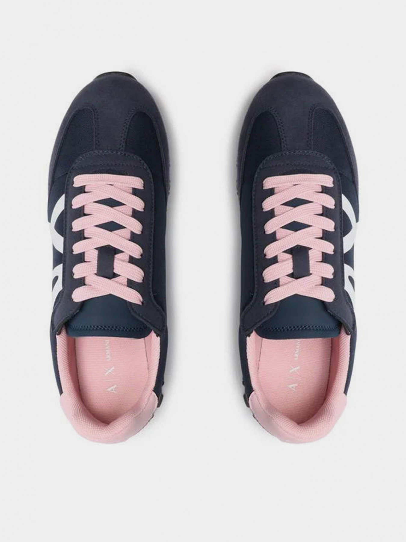 Кроссовки Armani Exchange модель XDX138-XV732-S936 Фото