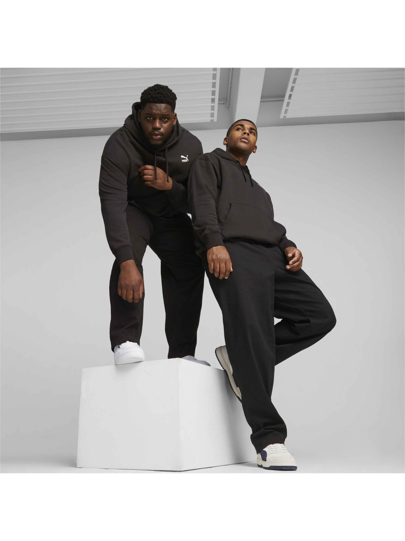 Брюки повседневные PUMA Better Classics Woven Pant модель 621329 Фото