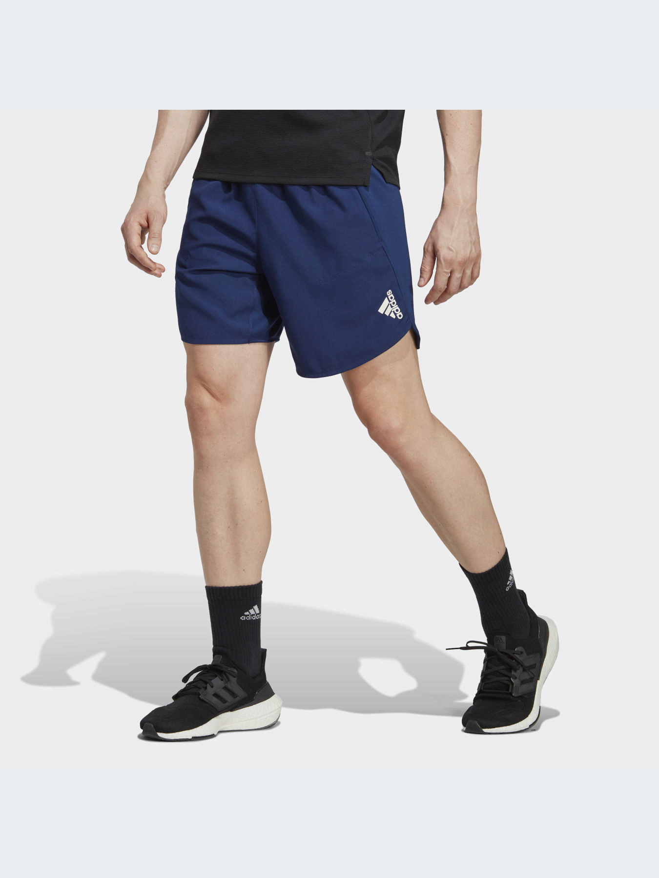 Шорты спортивные Adidas модель IC2043 Фото