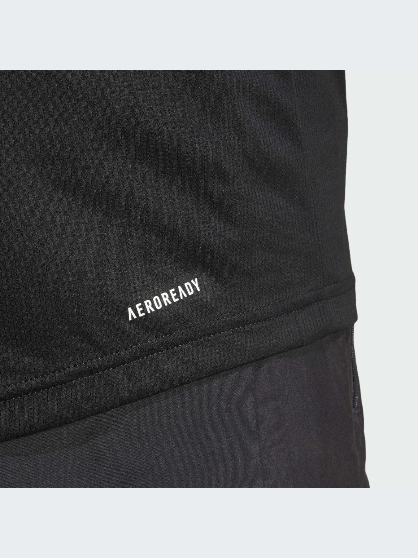 Спортивная футболка Adidas 3 Stripes модель GM2105 Спортивная футболка Adidas 3 Stripes модель GM2105 Фото