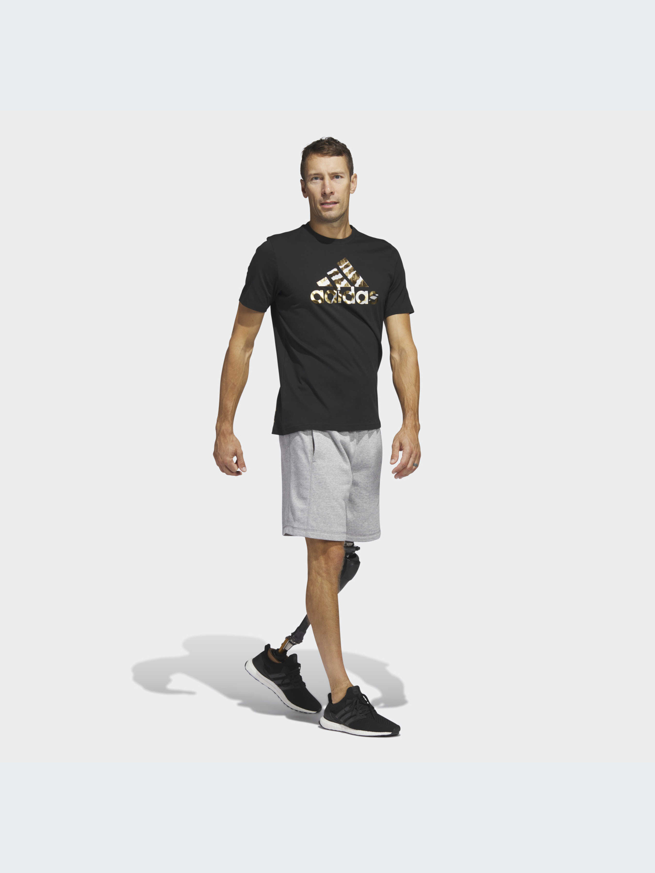 Футболка Adidas модель IC1678 Футболка Adidas модель IC1678 Фото