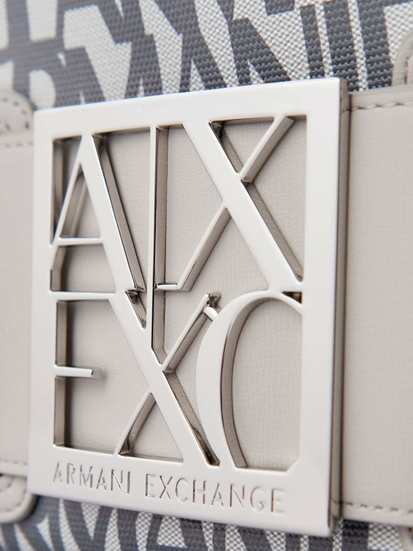 Сумки Armani Exchange модель 942699-3F742-17611 Фото